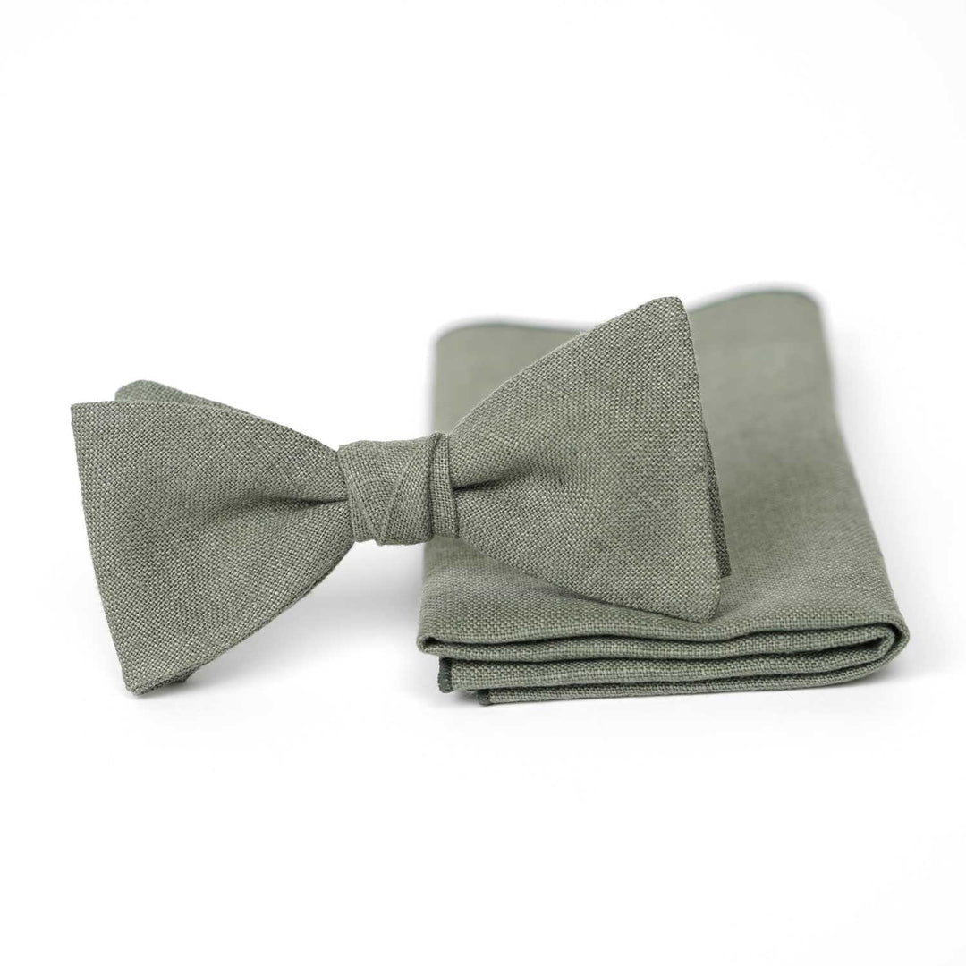 Set papillon preannodato in lino e fazzoletto da taschino