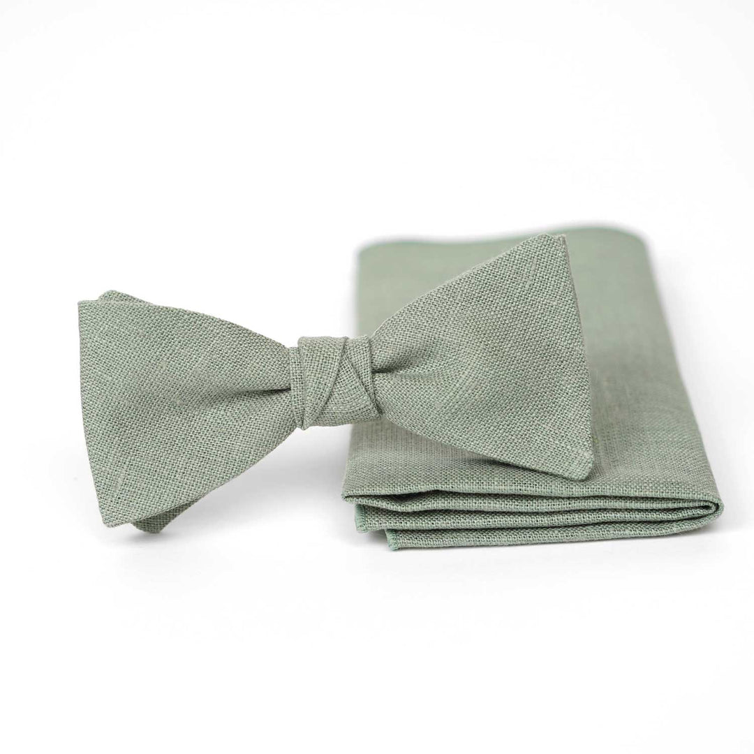 Set papillon preannodato in lino e fazzoletto da taschino