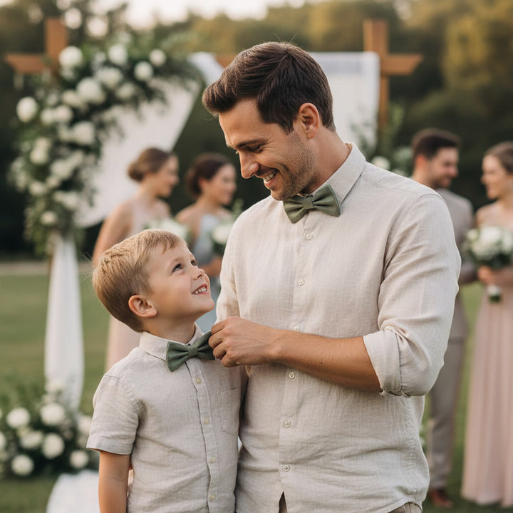Klassische Fliege aus Salbeigrünem Leinen 